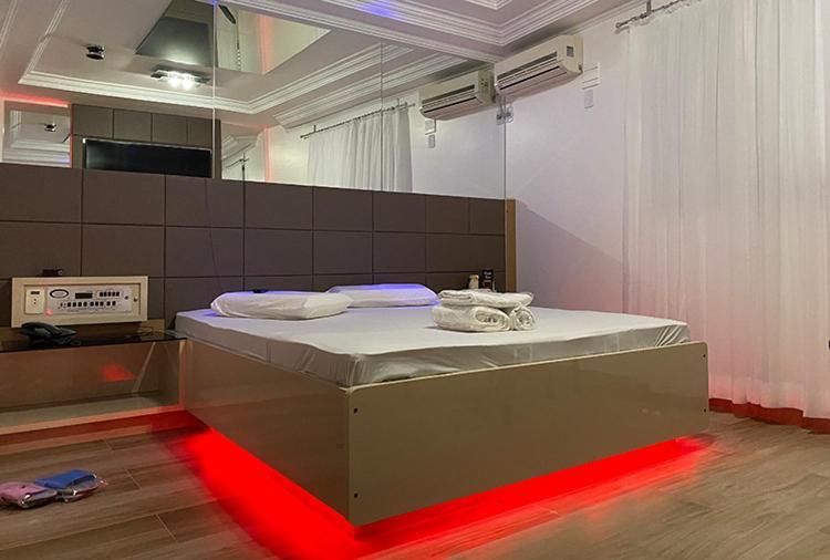 Motel 2000 Guarulhos Luaran gambar