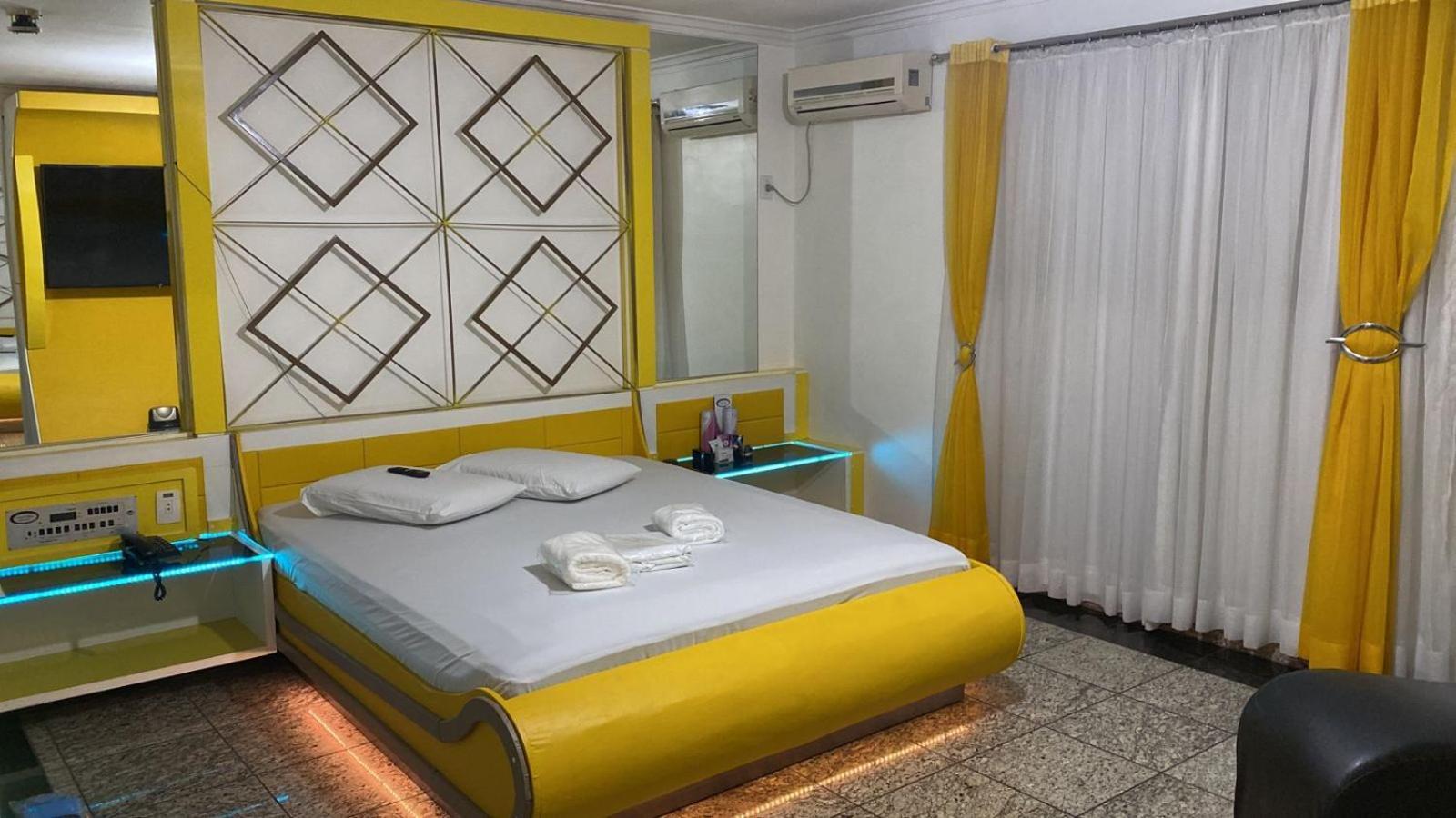 Motel 2000 Guarulhos Bilik gambar