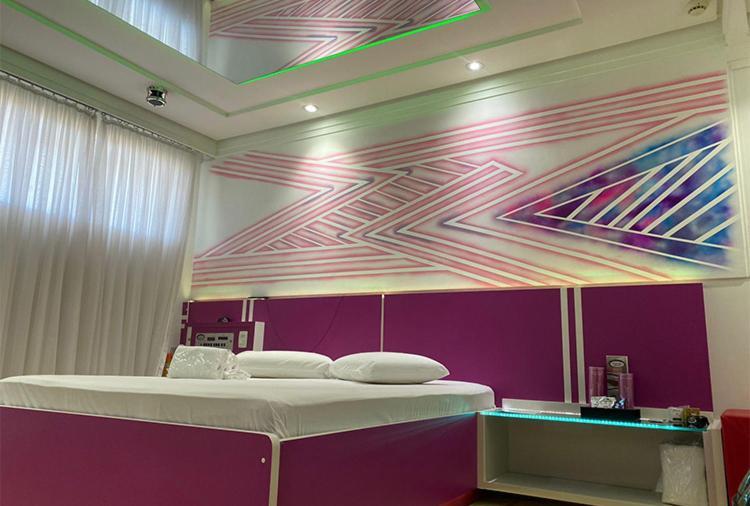 Motel 2000 Guarulhos Bilik gambar