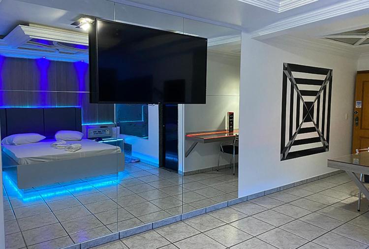 Motel 2000 Guarulhos Bilik gambar