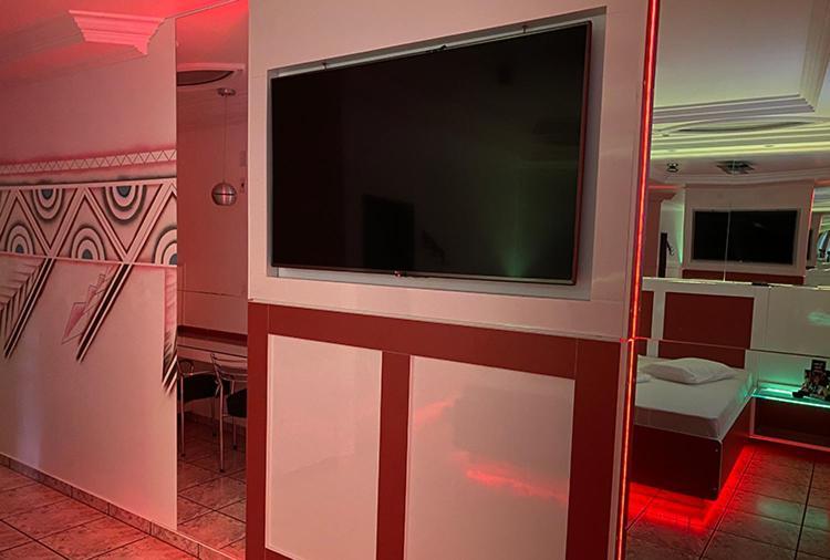 Motel 2000 Guarulhos Bilik gambar