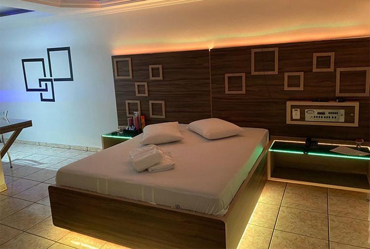 Motel 2000 Guarulhos Bilik gambar